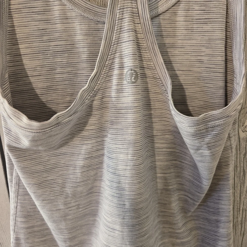 Lululemon Cool Racerback Tank Gray White Stripe Racerback Yoga Top (No Size) Sm - Picture 4 of 5